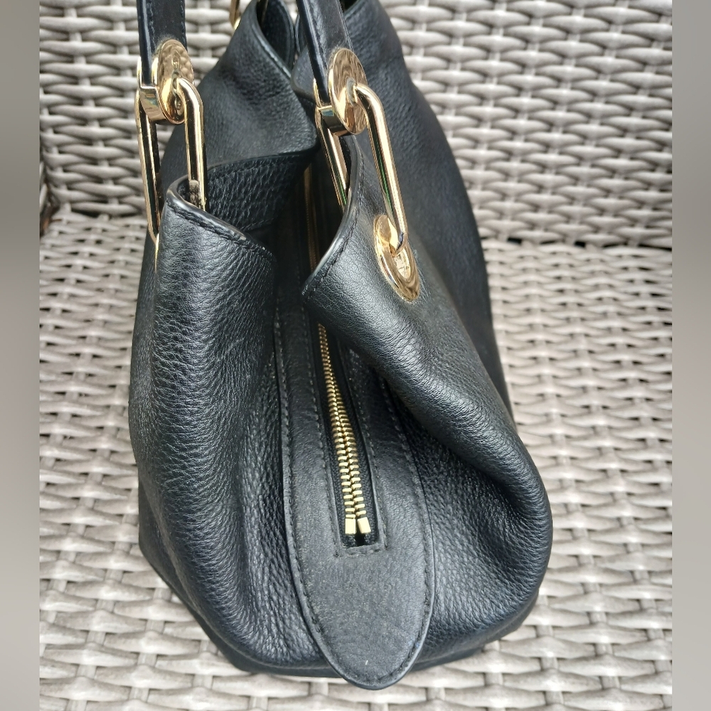 Michael Kors Black Pebbled Leather Shoulder Bag - Picture 4 of 16